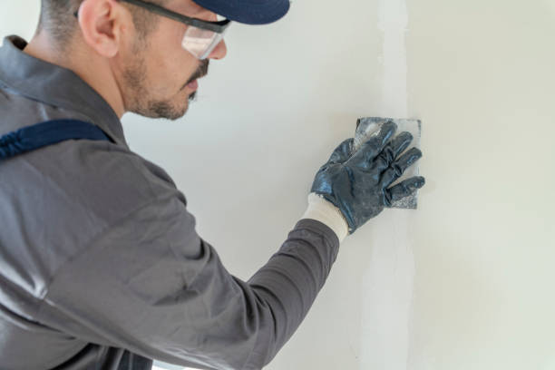 Best Water Damage & Mold Remediation  in Bladenboro, NC